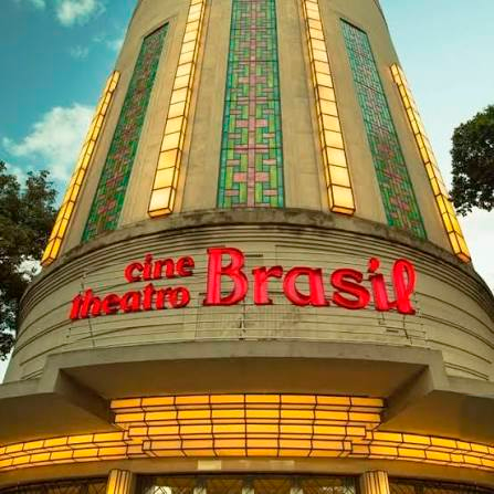 Fachada art déco do Cine Theatro Brasil em Belo Horizonte